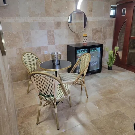 Vila Junon Aulnay-sous-Bois