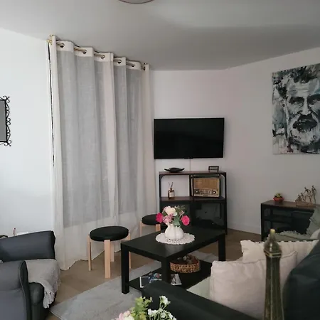 فيلة Junon أولناي سو بوا